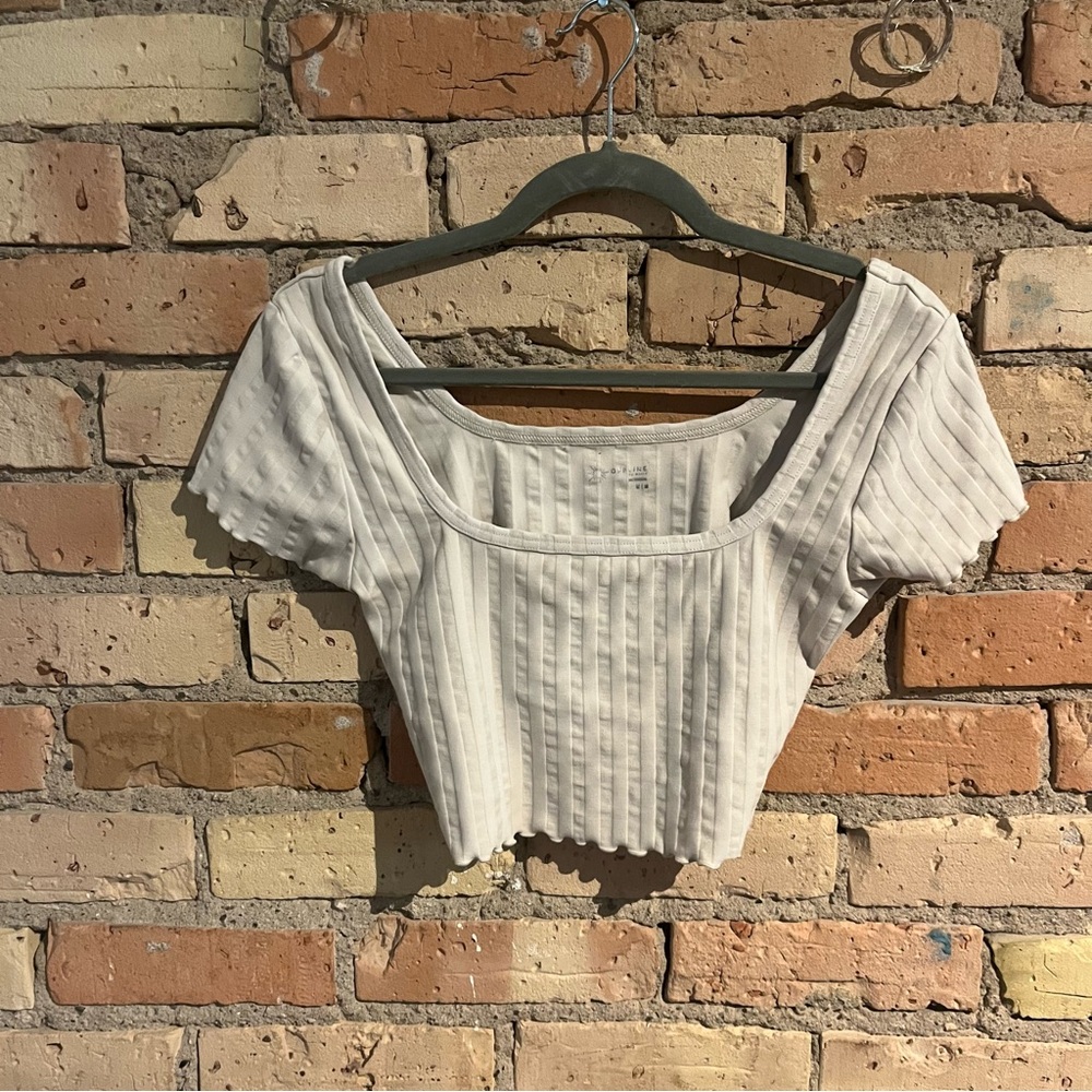 Aerie top size medium